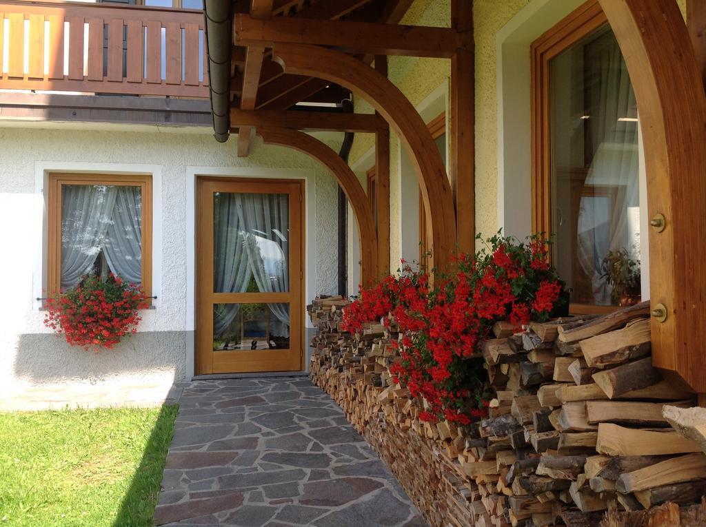Hotel Jolanda San Martino di Castrozza Kültér fotó