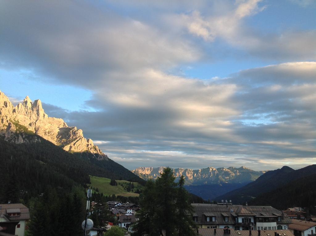 Hotel Jolanda San Martino di Castrozza Kültér fotó